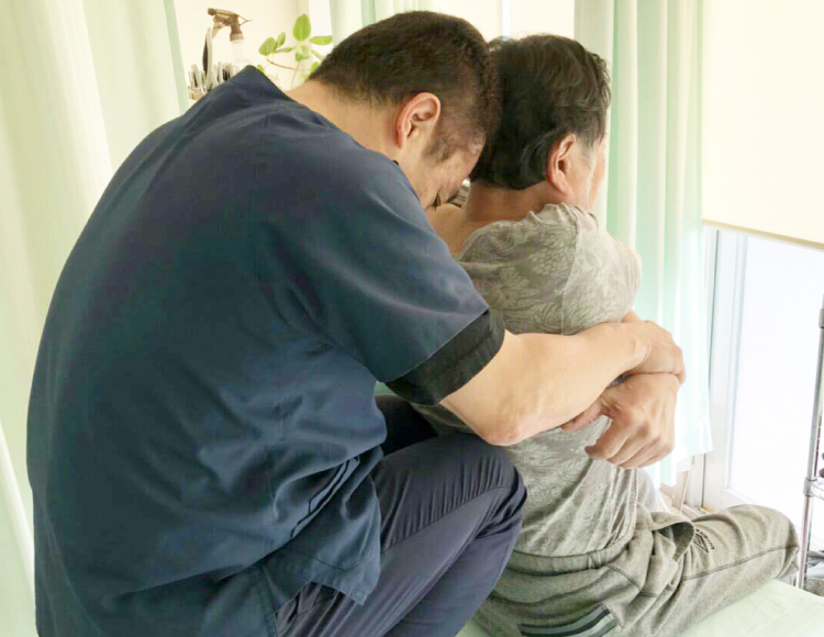 姿勢・骨盤矯正による根本改善！！